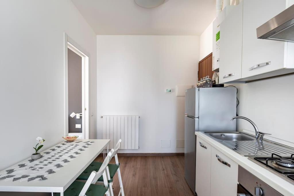 Clelia'S Apartment Como Eksteriør billede